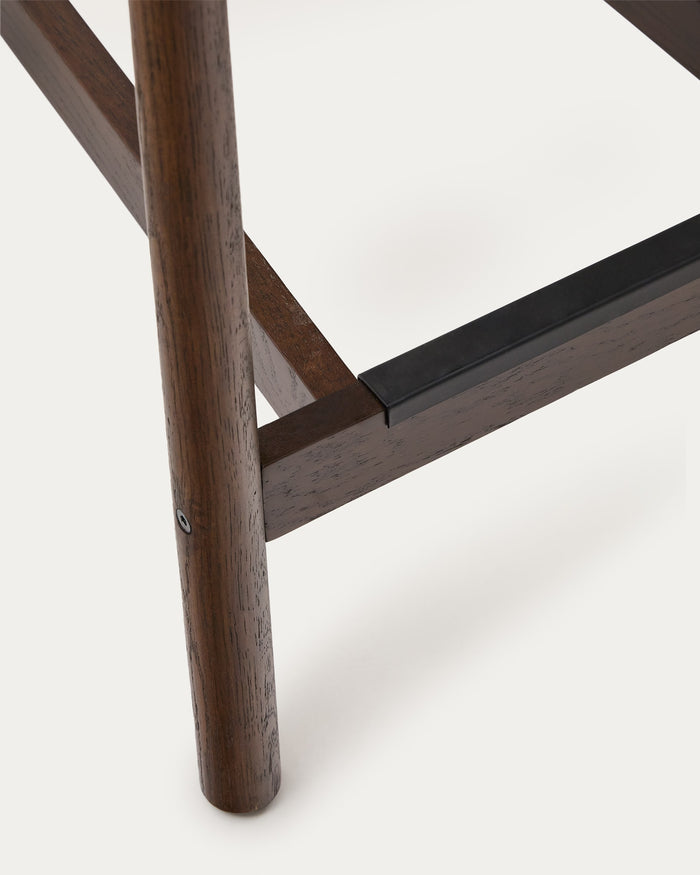 Kave Home - Kruk Yalia met FSC100% massief eikenhouten rugleuning,