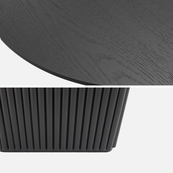 sweeek - Ovale salontafel rubberhout met eikenfineer