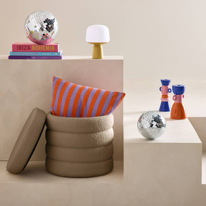 sweeek - Kruk met opbergruimte in boucléstof