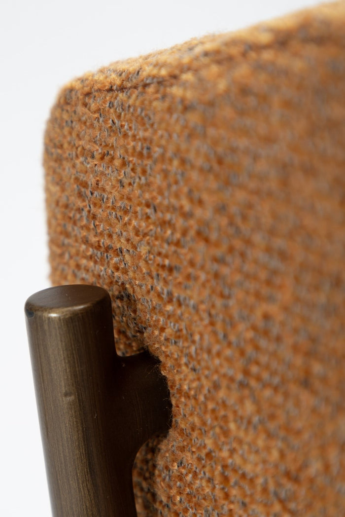 Dan-Form Reboot Pompoen Bouclé Armstoel set van 2