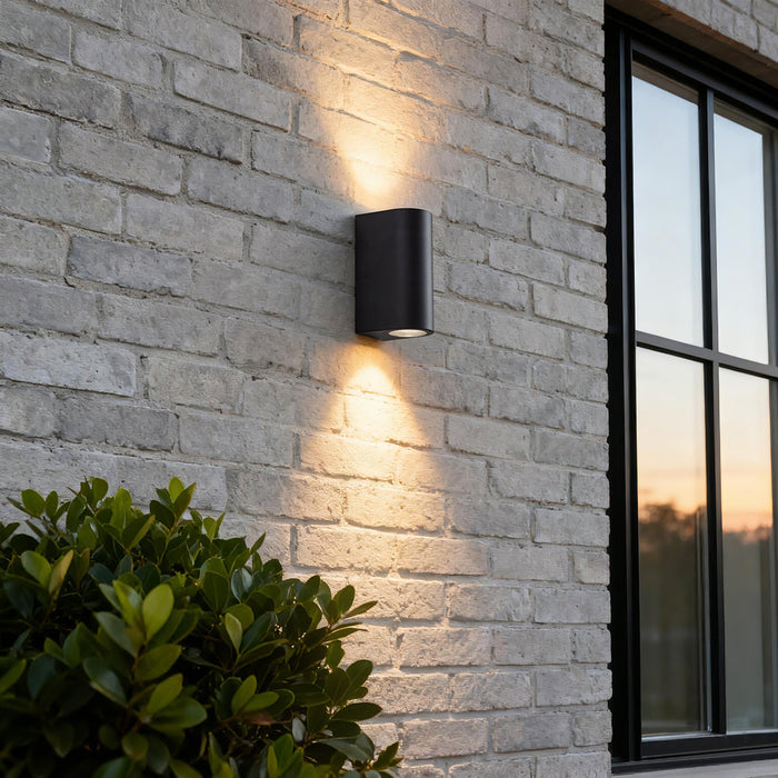 QAZQA Moderne buiten wandlamp zwart kunststof ovaal 2-lichts - Baleno