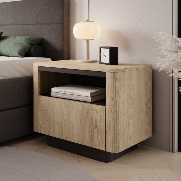 Meubella - Taywan - Nachtkastje - Eiken - 63 cm