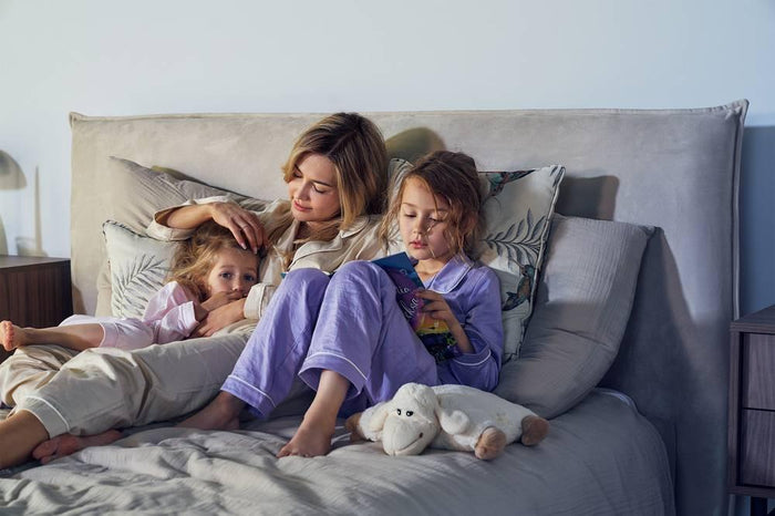 NADUVI Collection Bedframe Esmay velvet met opbergruimte 160 x 200 cm