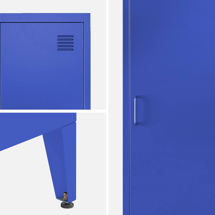 sweeek - Industriële metalen kast 4 vakken 1 deur