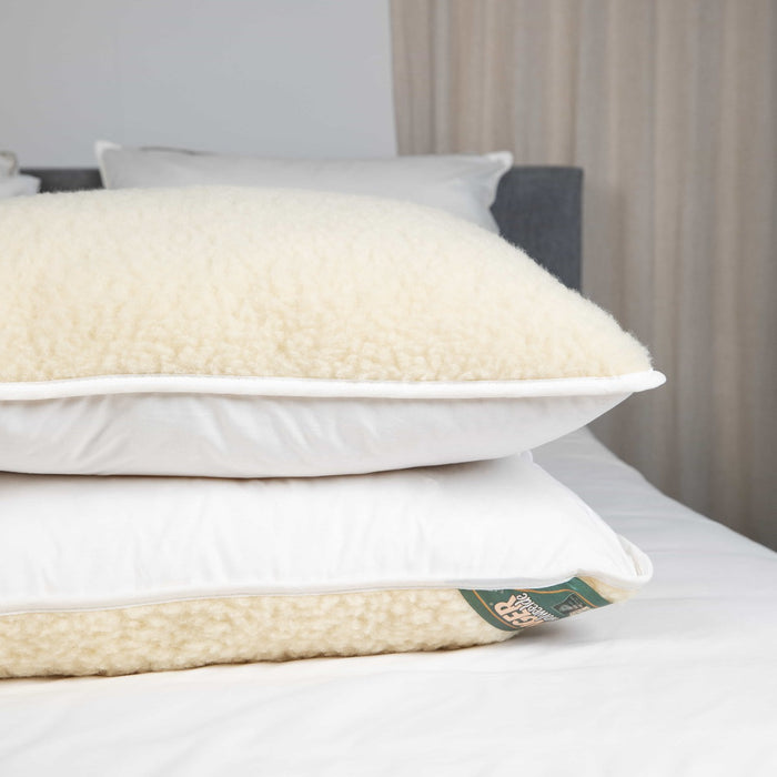 Terschellinger Wolweelde - Wol Kussen- 60x70cm