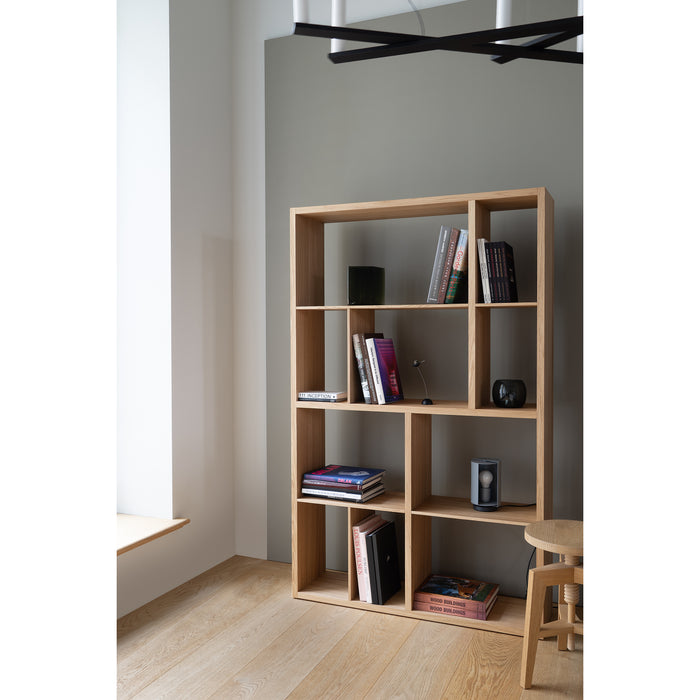 MINT Furniture KAST M, 112 x 30 x 179 cm, eiken