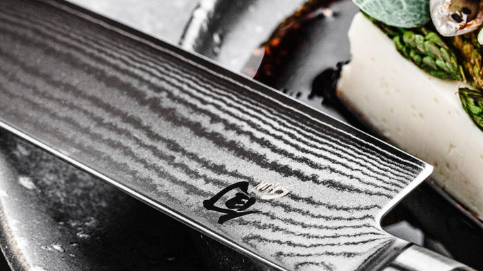 Kai Santokumes Shun Classic - 32 lagen damaststaal - 13.75 cm - DM-0727