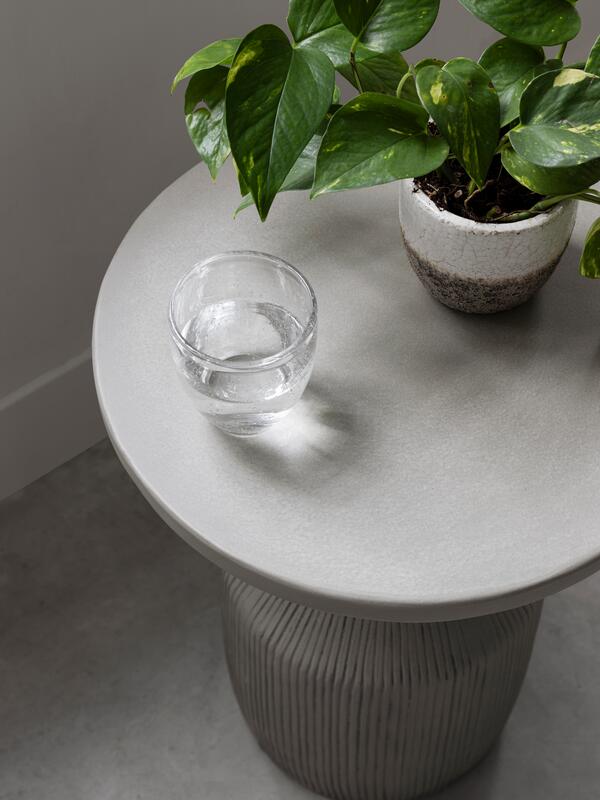 MUST Living Side table Flora Olive,41xØ51 cm, fiber cement olive