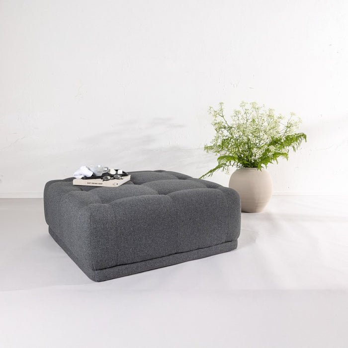 Fjôrd - Poef Donkergrijs Stof - 100x100x40cm - Turin