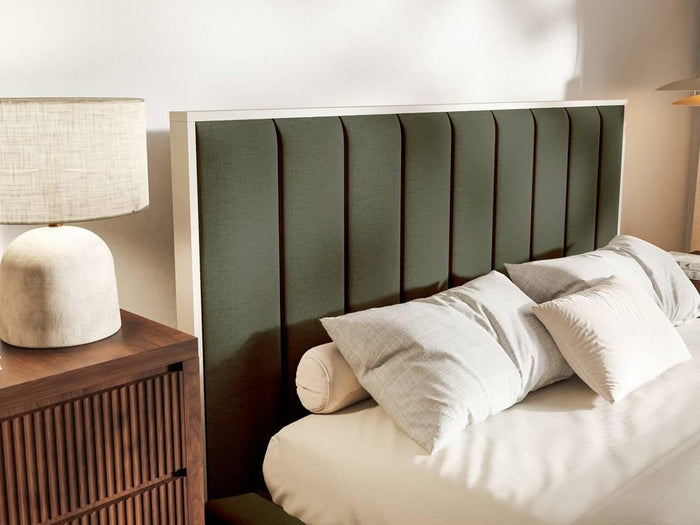 NADUVI Collection Bedframe Taavi chenille met verlichting 180 x 200 cm