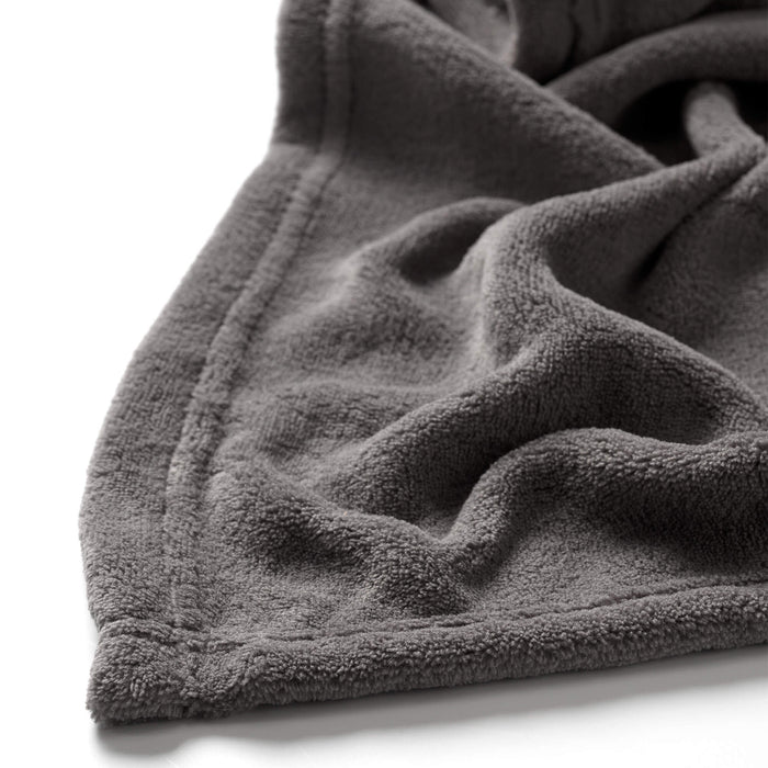 Dutch Decor Set van 2 sierkussens en 1 plaid