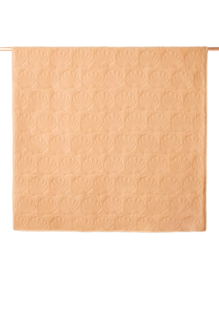 Sissy-Boy Lichtoranje sprei met schelpen (130x180 cm)