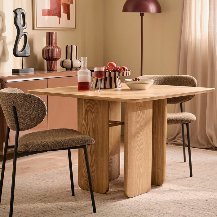 by fonQ Quaro Eettafel - Eiken