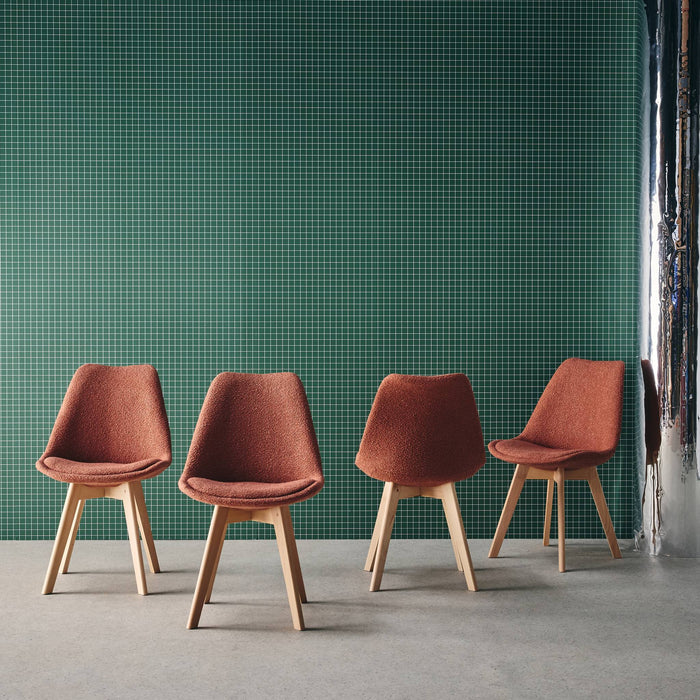 sweeek - Getextureerde bouclé Scandinavische stoelen met beukenhouten