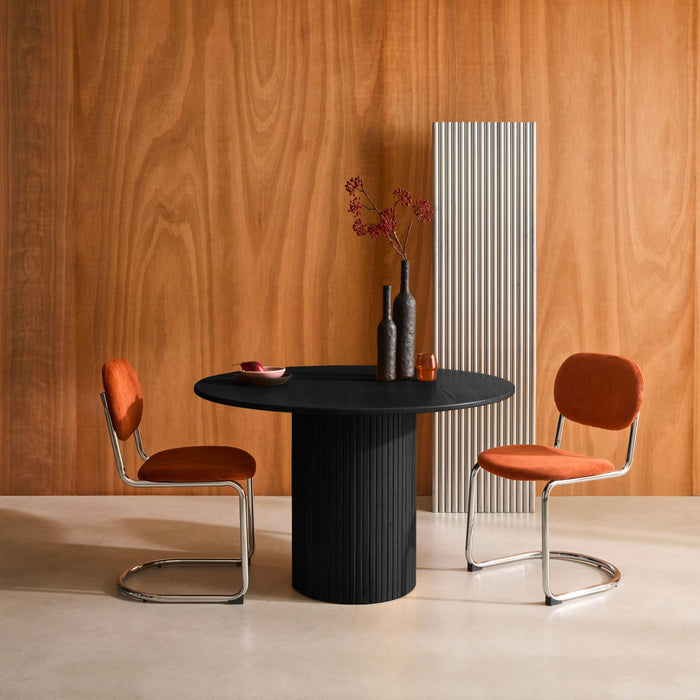 sweeek - Ronde eettafel van rubberhout en eikenfineer 4 plaatsen