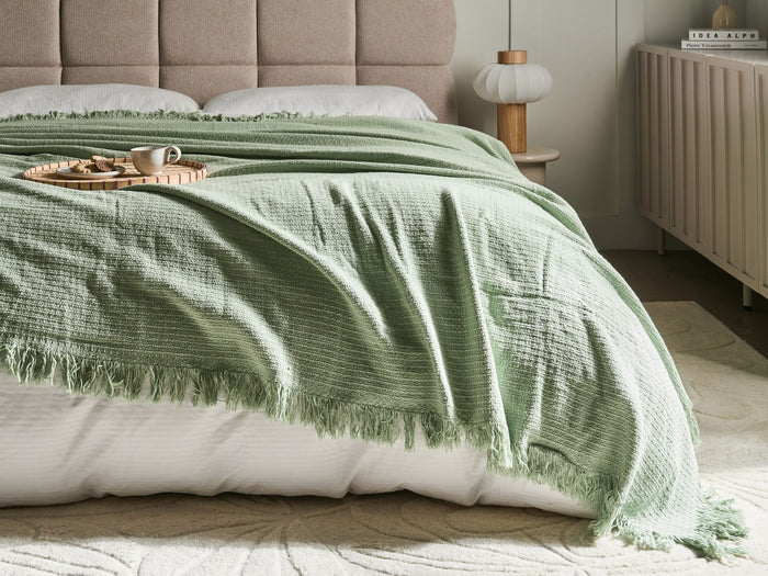 Beliani - YERBENT - Bedsprei - Groen - 200 x 220 cm - Katoen