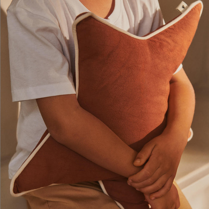 Ferm Living Star Sierkussen - Brown Clay