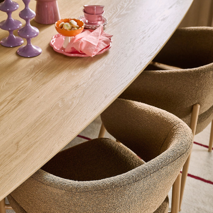 by fonQ Oakline Curve Eettafel B 180 cm - Natural