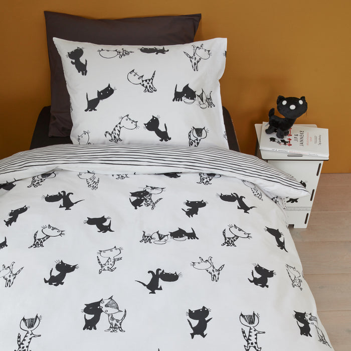 Beddinghouse x Fiep Amsterdam Pim en Pom Dekbedovertrek 100 x 135 cm - Zwart
