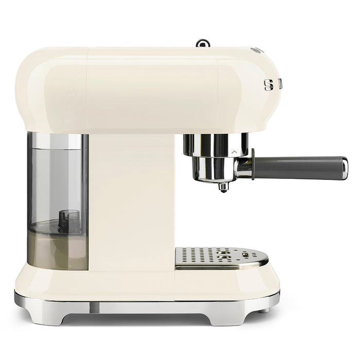 Smeg ECF01CREU Halfautomatische Espressomachine
