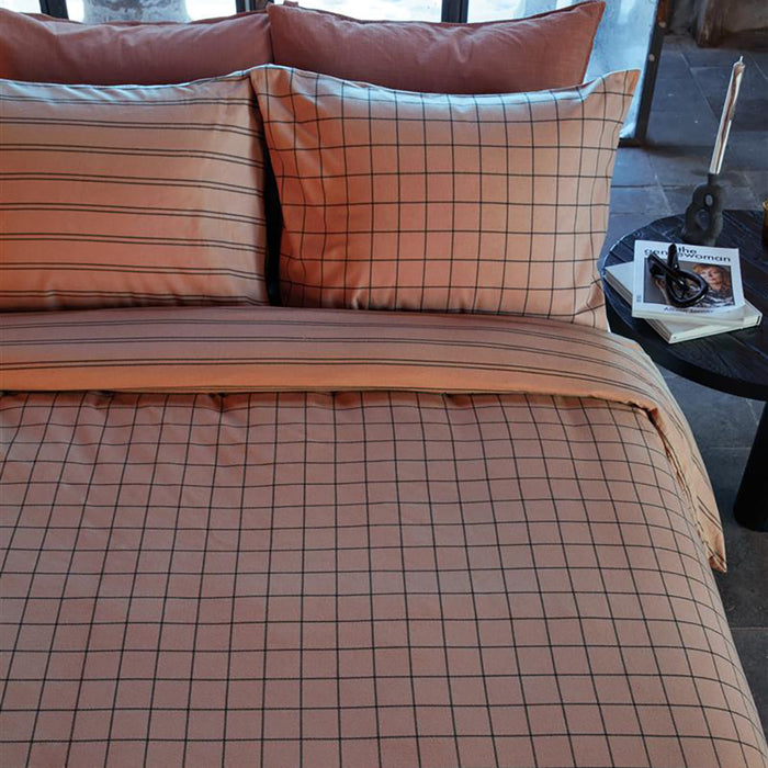 vtwonen Grid Dekbedovertrek - 200x200|220 - Steenrood