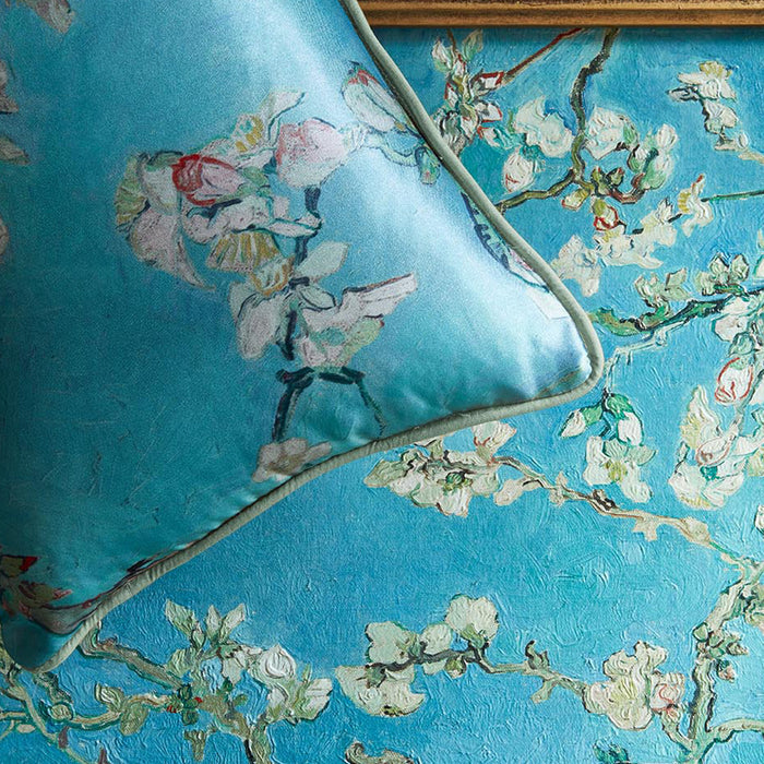 Beddinghouse x Van Gogh Museum Blossom Sierkussen 30 x 50 cm - Blauw