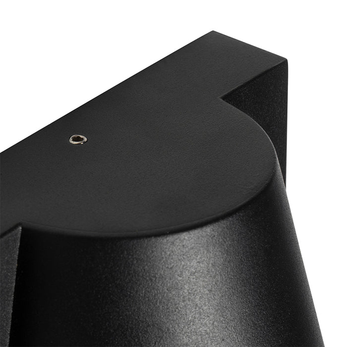 QAZQA Buiten wandlamp zwart IP44 met bewegingsmelder - Femke