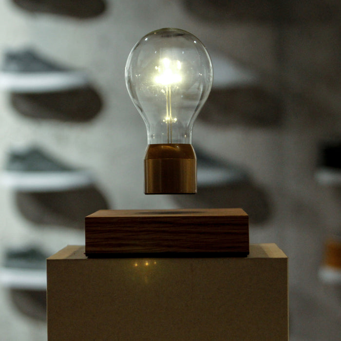 FLYTE Buckminster Zwevende Tafellamp