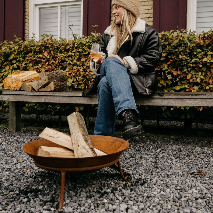 Koopman Cortenstaal vuurschaal met driepoot standaard 57cm bruin