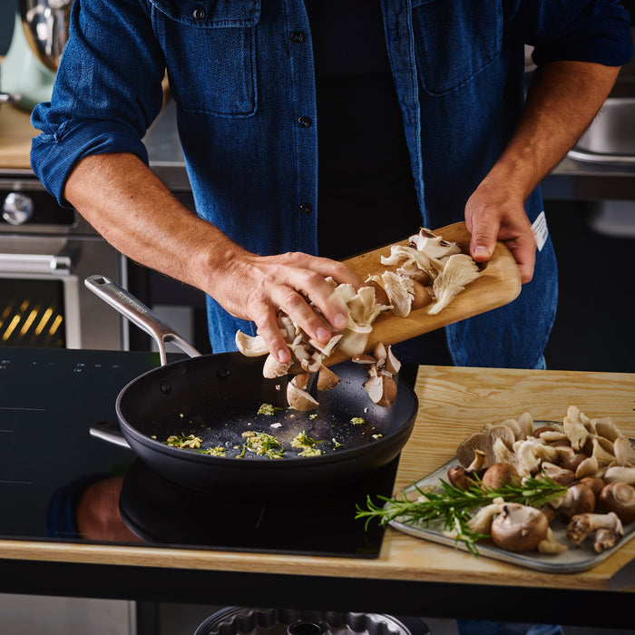 KitchenAid Forged Hardened Aluminium Koekenpan Ø 24 cm