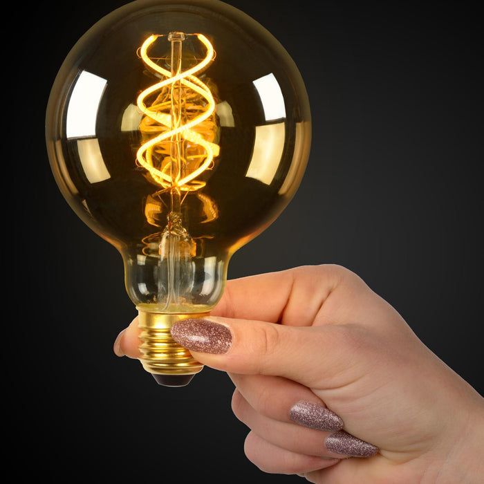 2dc3bce0-02f2-4fb3-871a-25d8bc901bb3-afbeelding4.jpg (2061080)