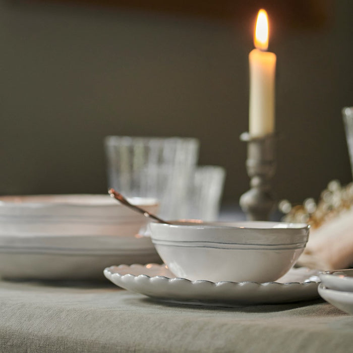 Laura Ashley Kom 13 cm Wit