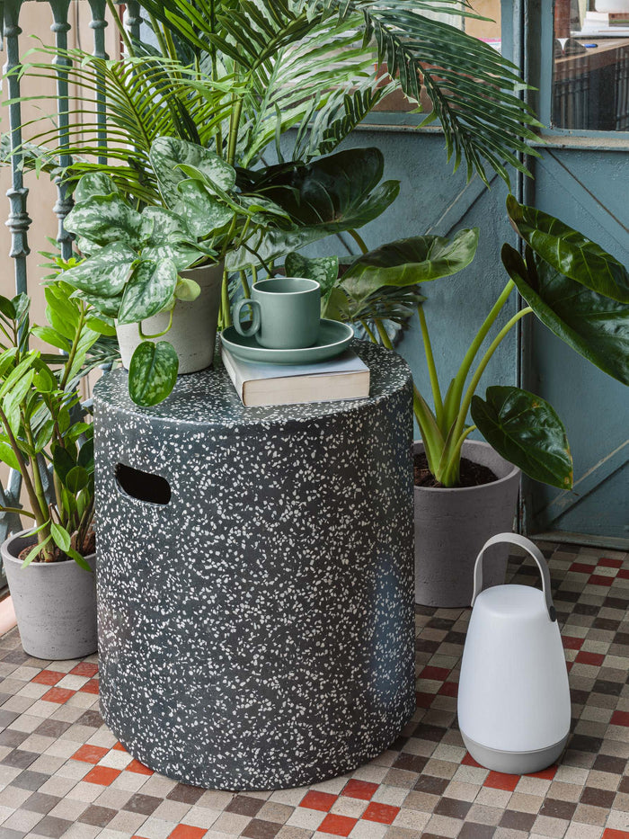 Kave Home - Jenell kruk zwart terrazzo Ø 35 cm