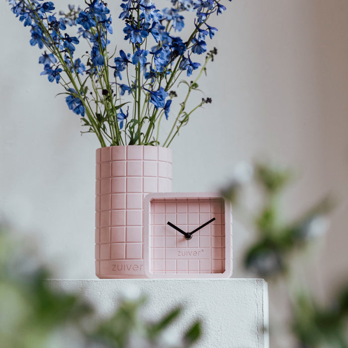 Zuiver Cute Concrete Tafelklok - Pink