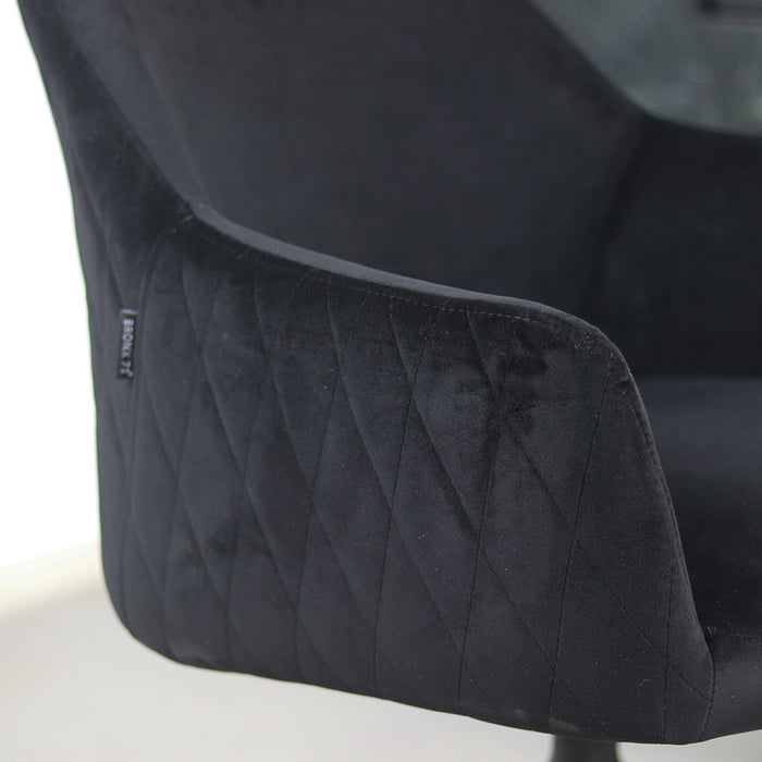 70d2b564-2e01-455d-9b10-440cbcff451c-afbeelding6.jpg (2561719)