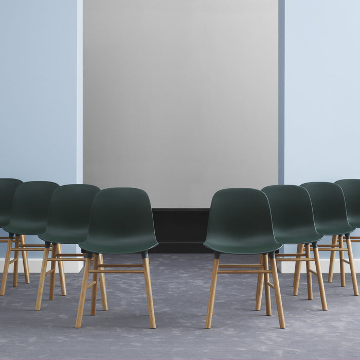Normann Copenhagen Form Stoel