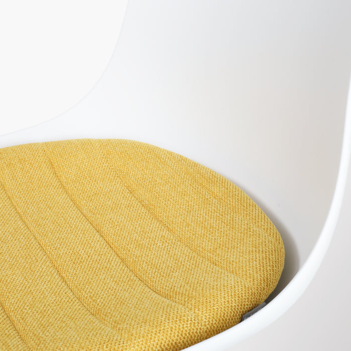 Nolon Nora-Liv Eetkamerstoel Wit - Okergeel Kussen - Witte Poten