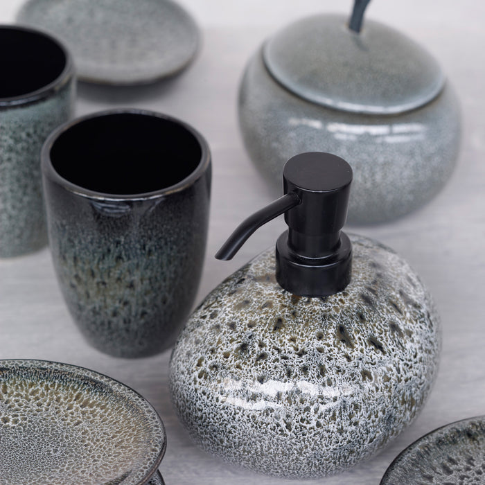 215492-x01.jpg (2667414)