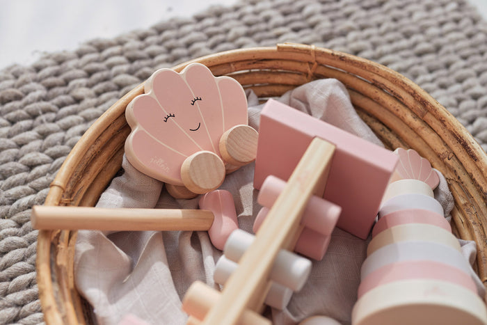 Jollein houten speelgoedauto roze (11 centimeter x 6 centimeter x 8