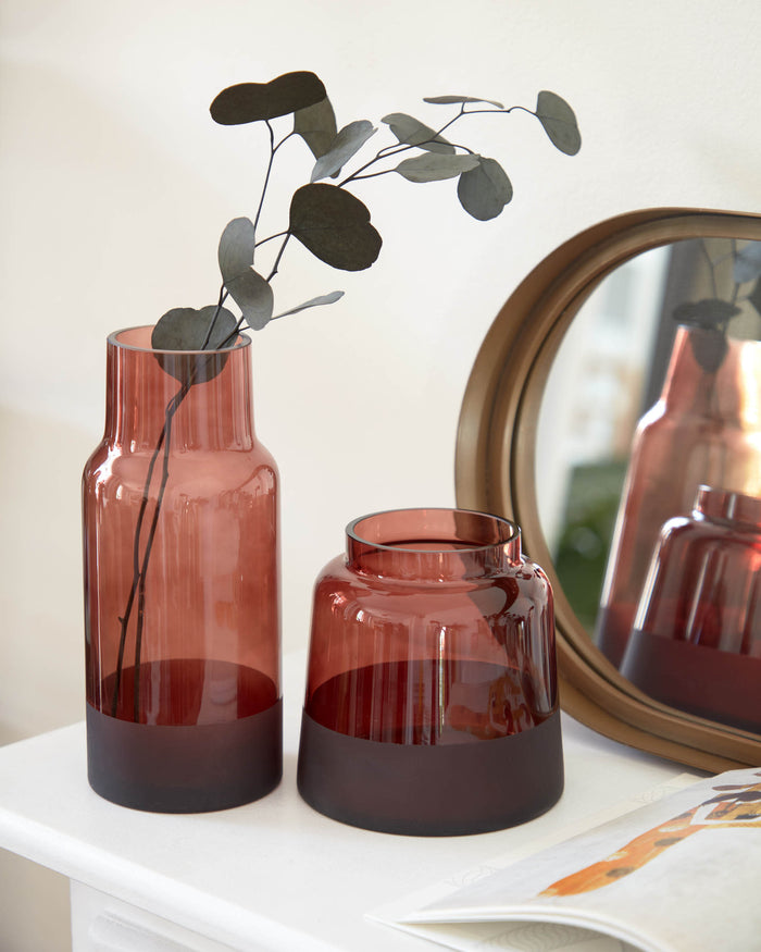 Kave Home - Wandspiegel Tiare van goudkleurig metaal 31 x 61,5 cm