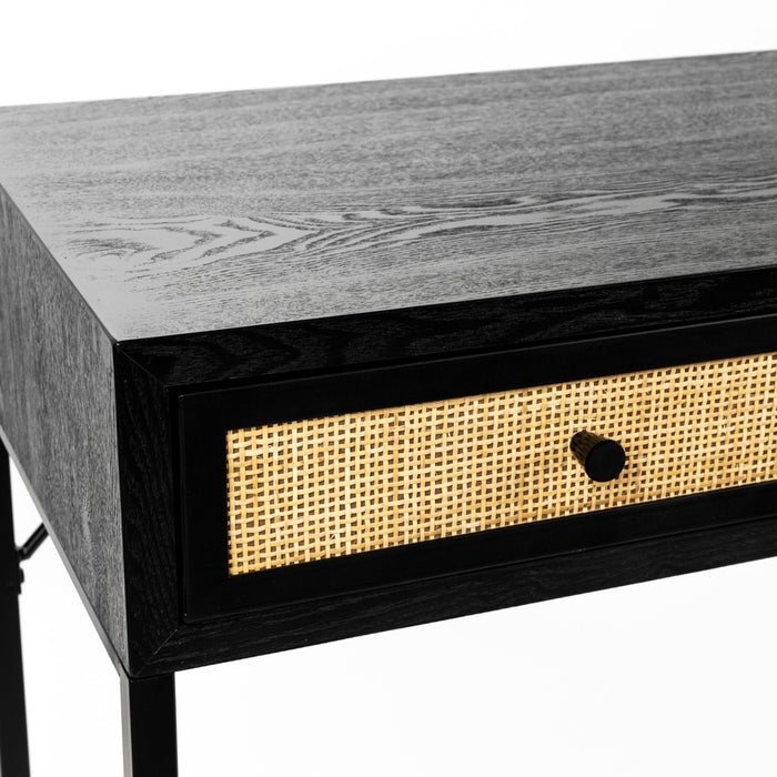 by fonQ basic Guuji Sidetable
