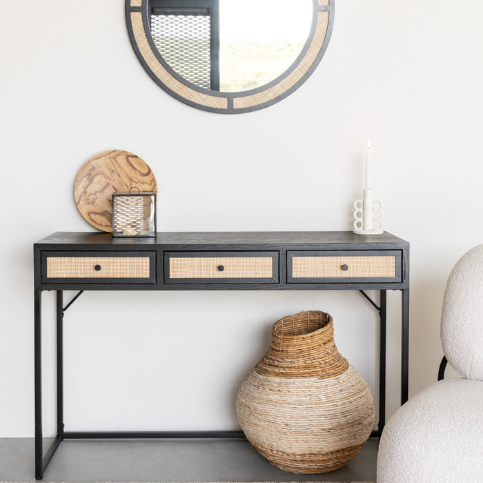 by fonQ basic Guuji Sidetable