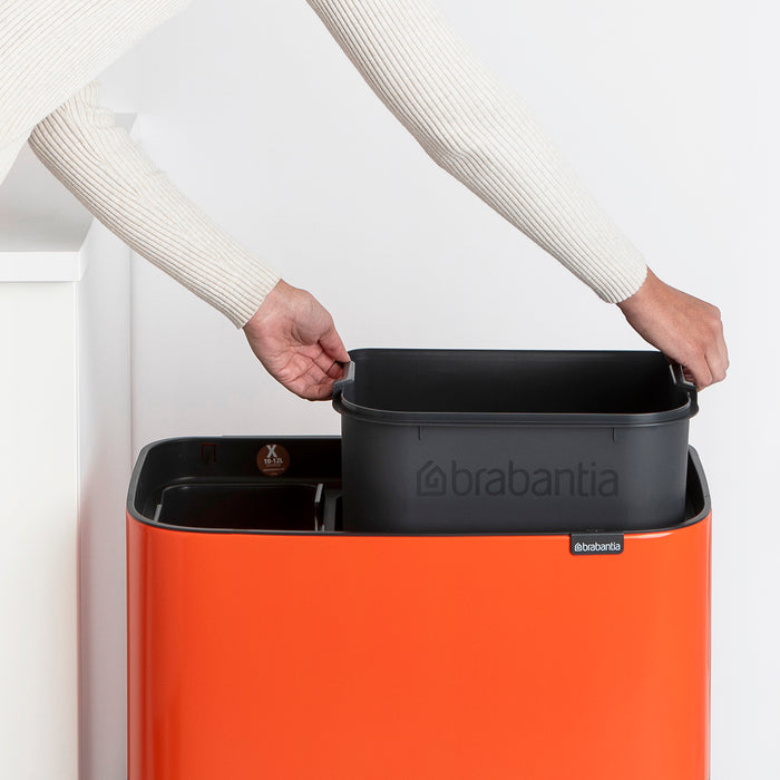 Brabantia Bo Touch Bin Afvalemmer 34 Liter (11+23 Liter) - Orange