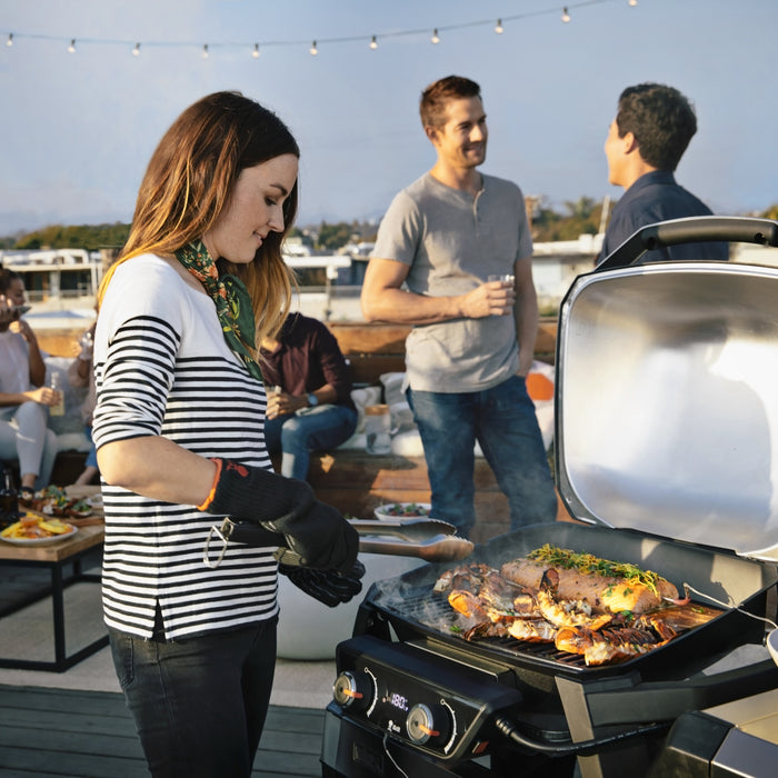 Weber Pulse 2000 Elektrische Barbecue B 71 x D 76 cm