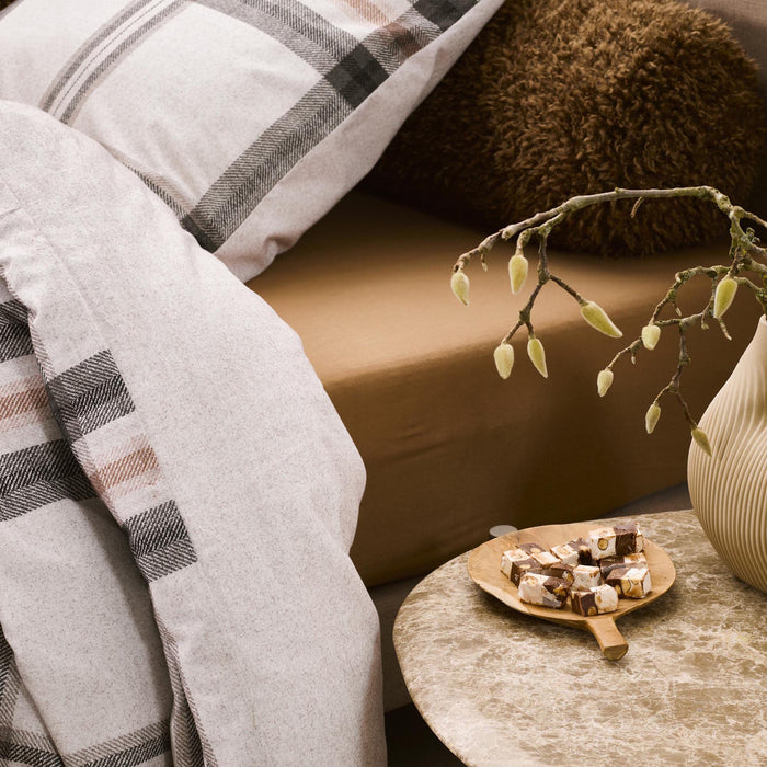 Essenza Shelley Sierkussen 22 x 50 cm - Cafe Noir