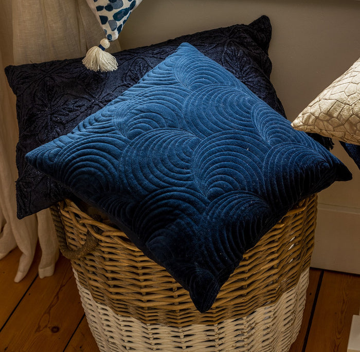 Dutch Decor - MOON - Sierkussen van katoen 45x45 cm Insignia Blue - bl