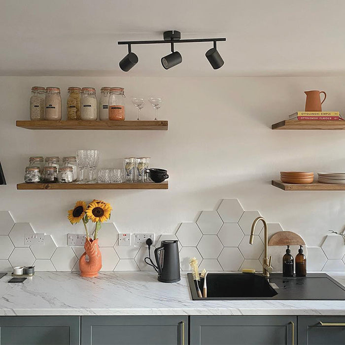 QAZQA Moderne spot zwart kantelbaar 3-lichts - Jeana