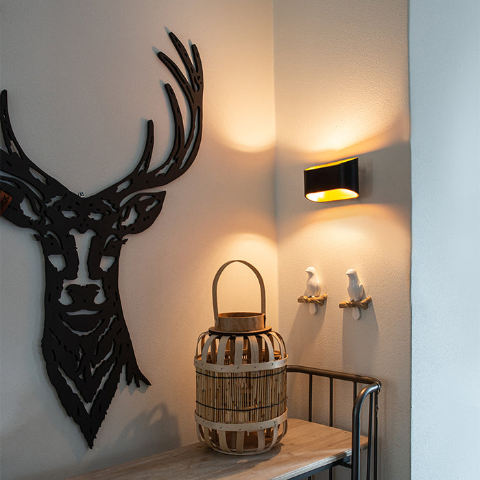 QAZQA Moderne wandlamp zwart met gouden binnenkant ovaal - Alone