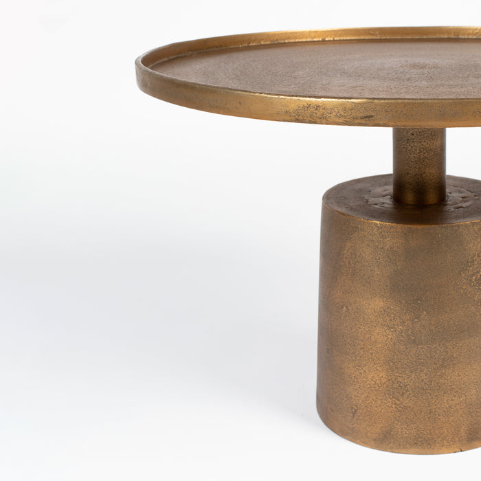 by fonQ Rizzo Salontafel