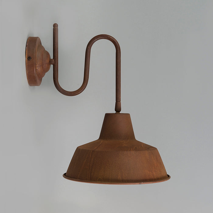QAZQA Industriële wandlamp roest met gouden binnenkant - Factory